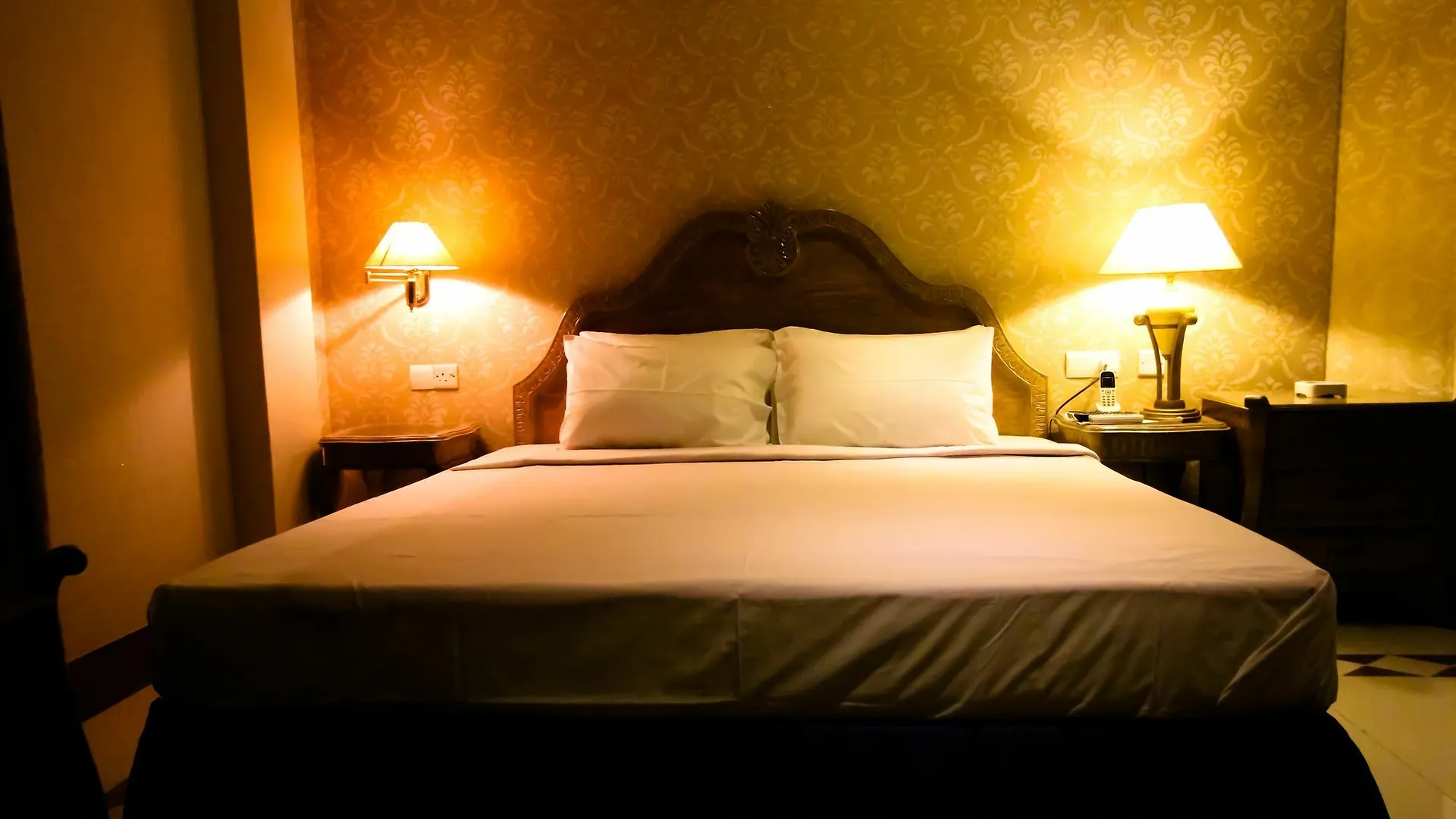 Hotel Sea Shell Dhaka